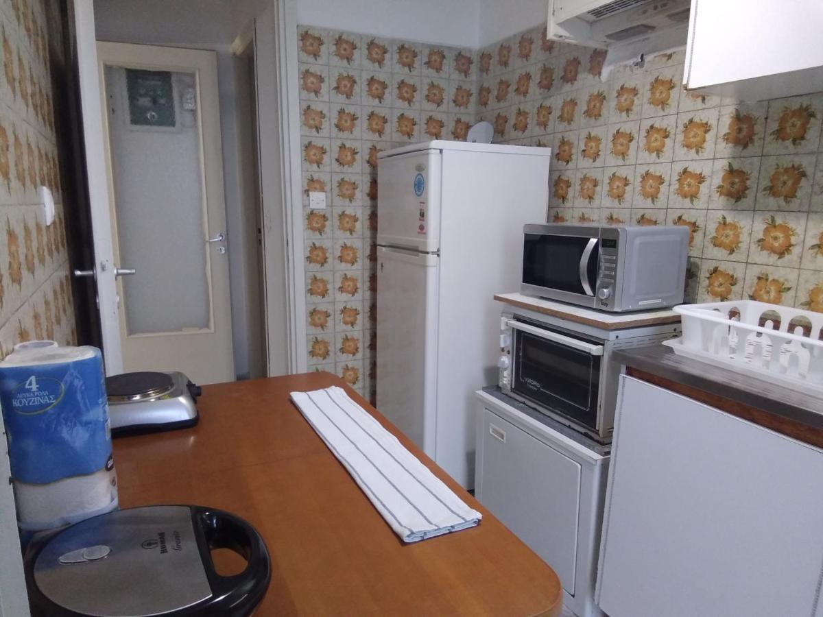 Studio In Athén Kültér fotó