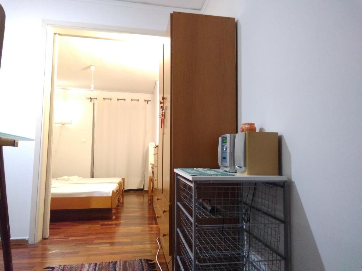 Studio In Athén Kültér fotó