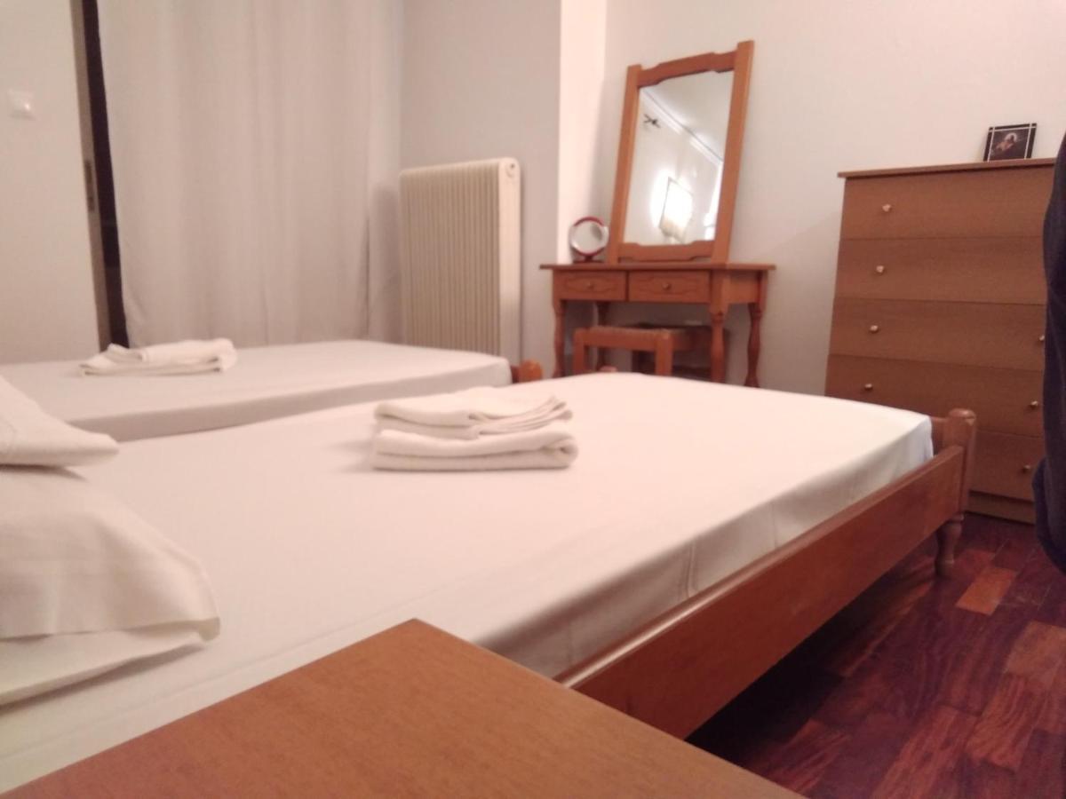 Studio In Athén Kültér fotó